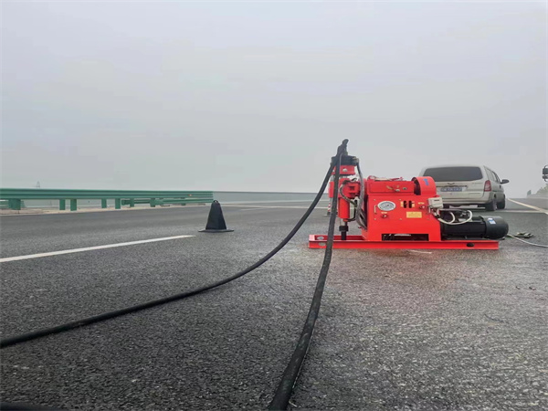 肇东马路路基路面开裂下沉注浆加固灌浆