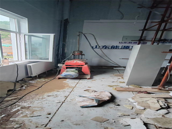 肇东地基基础下沉墙体裂缝加固注浆顶升施工